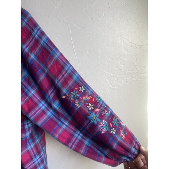 The Pioneer Woman Pink Blue Purple Plaid Peasant Top Flannel Embroidered Size XX - Picture 3 of 8